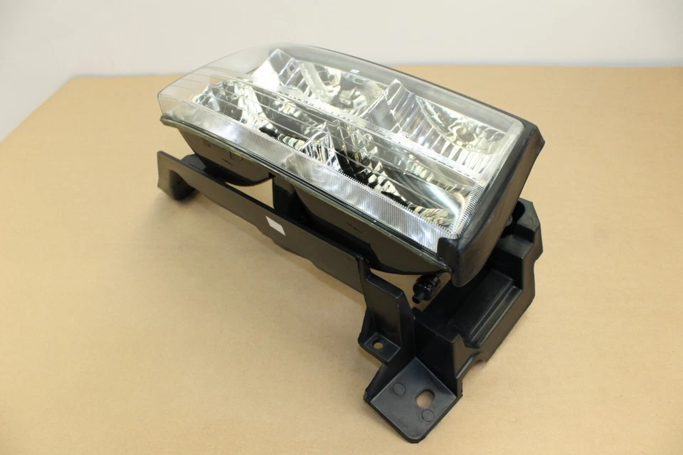 Faro delantero derecho pasajero GM RH para Cadillac Deville/Seville 1997-1999 Foto 3 de 4