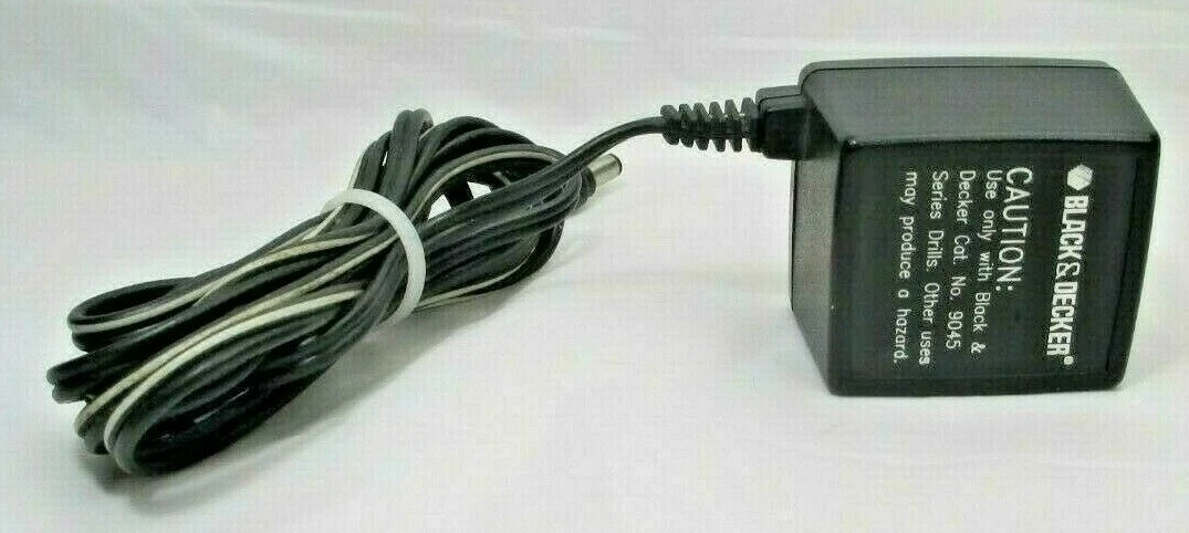 Black & Decker 148581-00 No. 9045 POWER SCREWDRIVER Battery Charger 6.7VDC  200mA