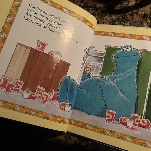 Elmo's Learning Adventure--My Y & Z Storybook 2012 Rare Out of Print - Picture 3 of 24