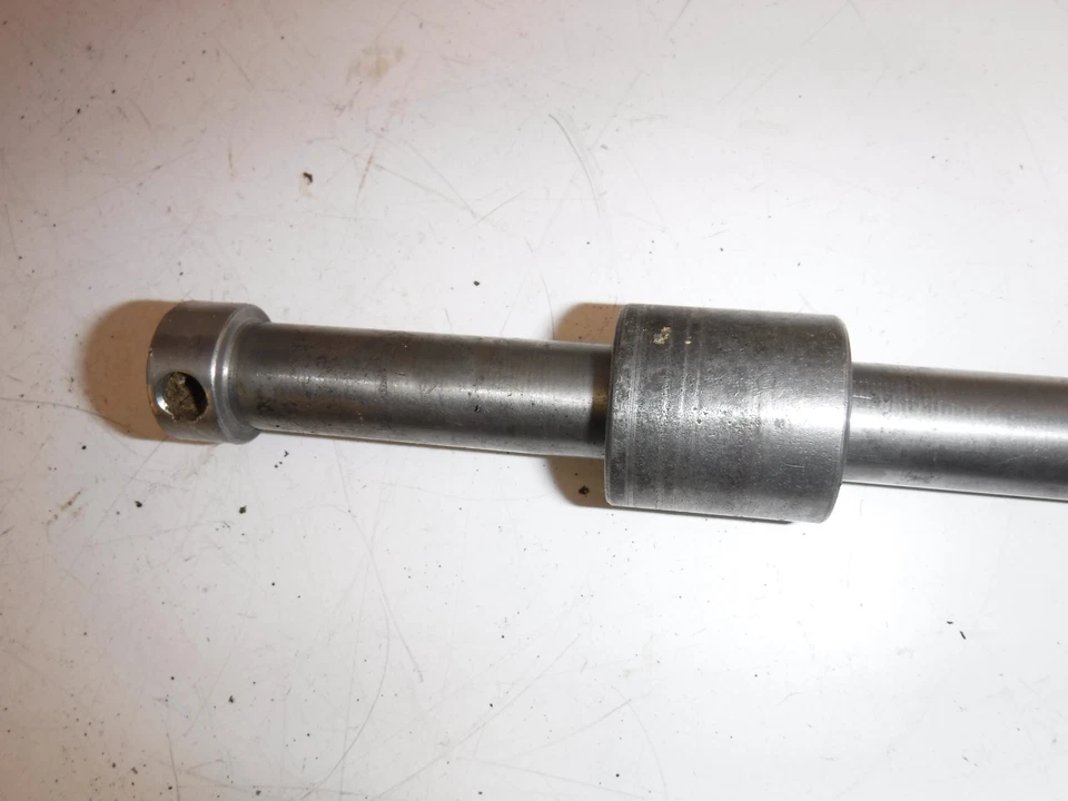 1968 honda cl175 БОЛТ ШАРНИРА ПЕРЕДНЕГО ОБОДА ОСИ - Изображение 3 из 4