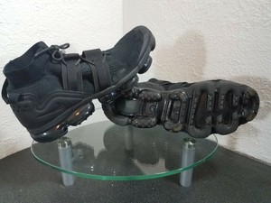 nike vapormax utility triple black