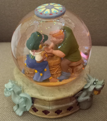 Disney Gobbo di Notre Dame Musical Globo di Neve suona "Cielo - Luce" - Foto 4 di 20