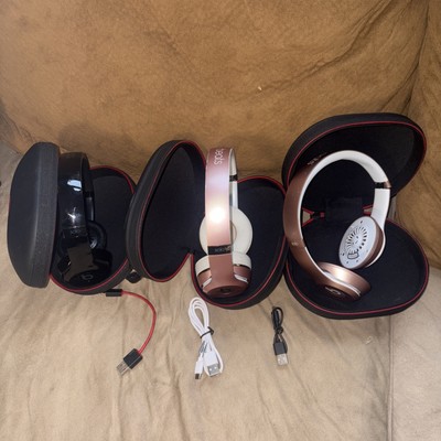 Solo Beat By Dre : 2 Solo And 1 Solo 3 : Need Ear Pads Have Tiny Scratches Read