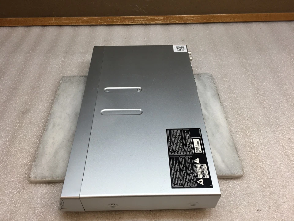 Funciones avanzadas de grabación y reproducción de DVD Pioneer DVR-330 sin control remoto Foto 3 de 4