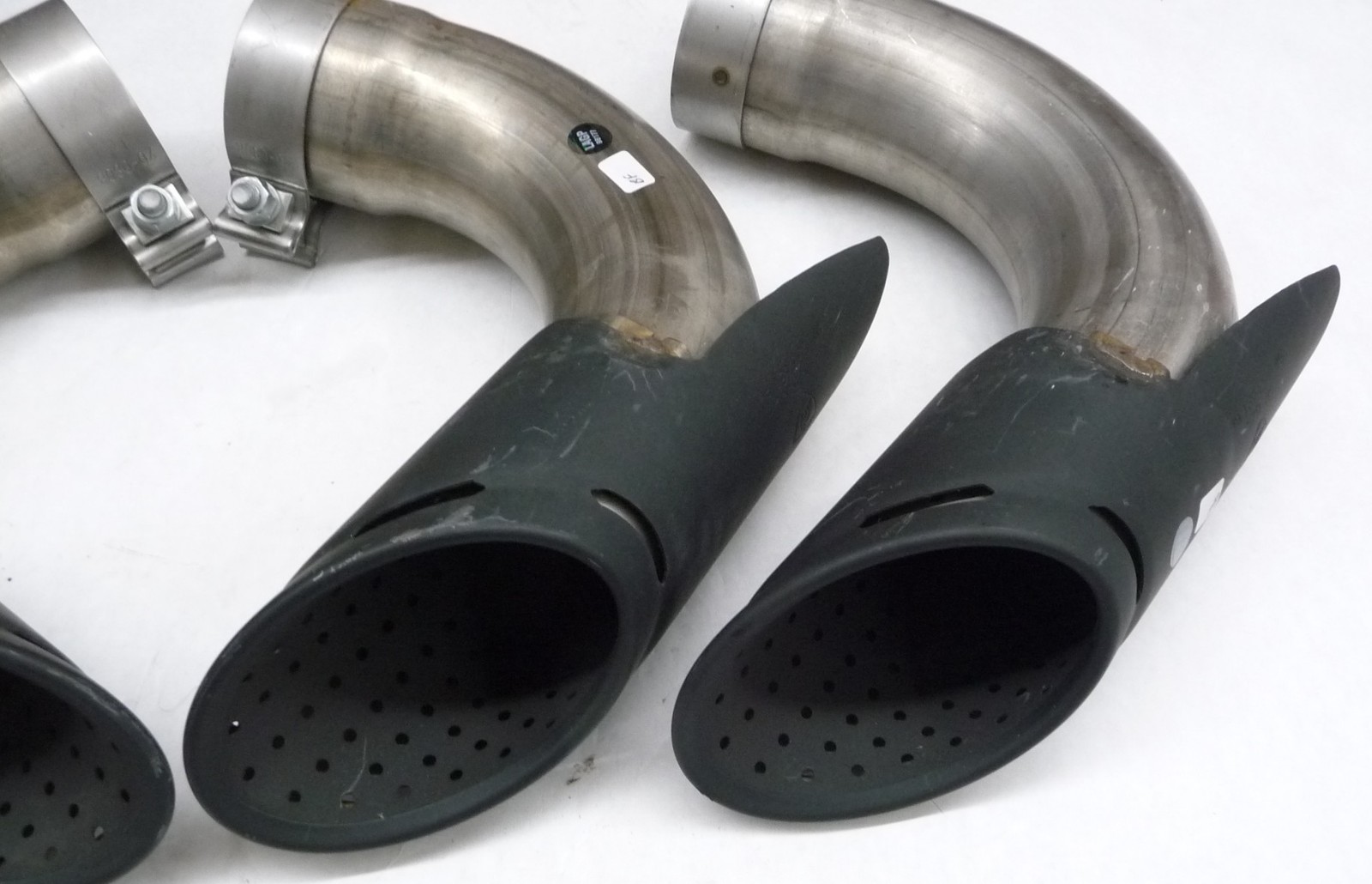 2025 Lamborghini Urus Trim for Exhaust Matt Black Tailpipe Assembly OEM