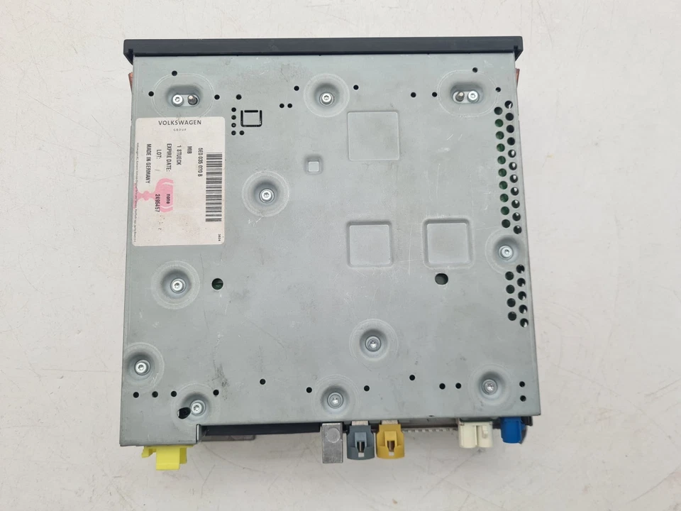 --- DEFEKT --- FUNKTIONIERT NICHT --- Harman MIB Main Unit 5E0035020B - Bild 4 von 4