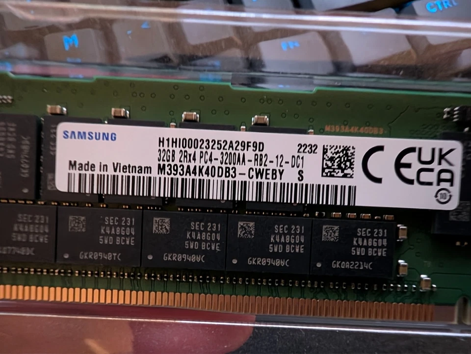 Lot of 4x HPE Smartmemory - 32GB PC3200 DIMMs - Image 3 of 3