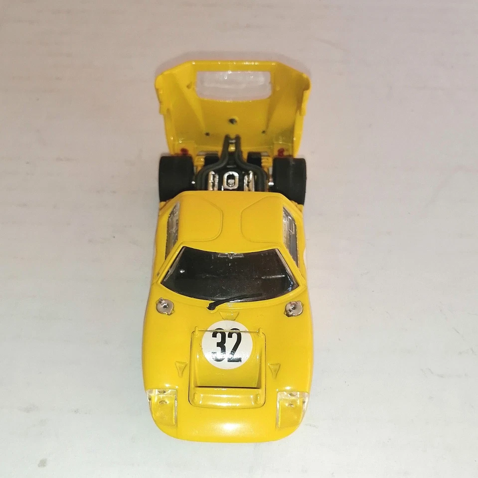 FORD GT40 #32 BANG SCALA 1/43 NO BOX - Immagine 3 di 4