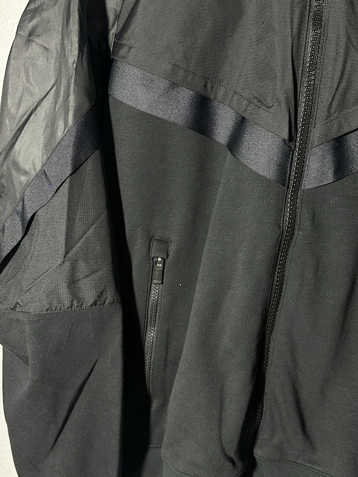 SACAI X NIKE Felpa con cappuccio e zip intera uomo taglia 2XL Nike x Sacai 'Nero' DQ9029 010