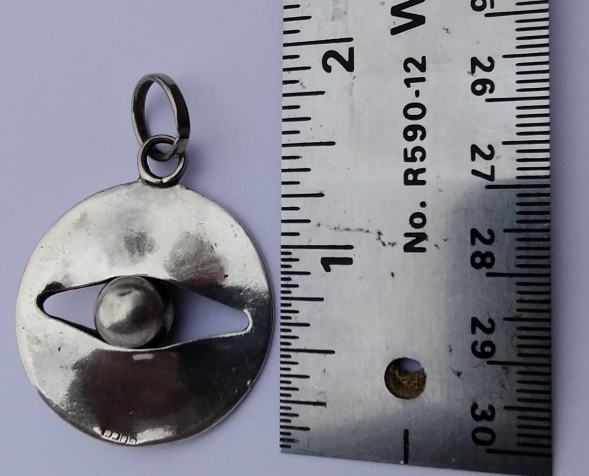 Vtg Gucci ALL SEEING EYE moving ball pendant 925 Sterling