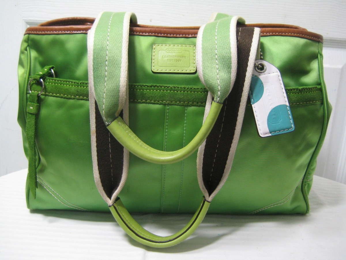 『TEN NYLON COACH GREEN XL 』 TEN NYLON COACH GREEN XL 』 Rare Coach XL EMERALD GREEN