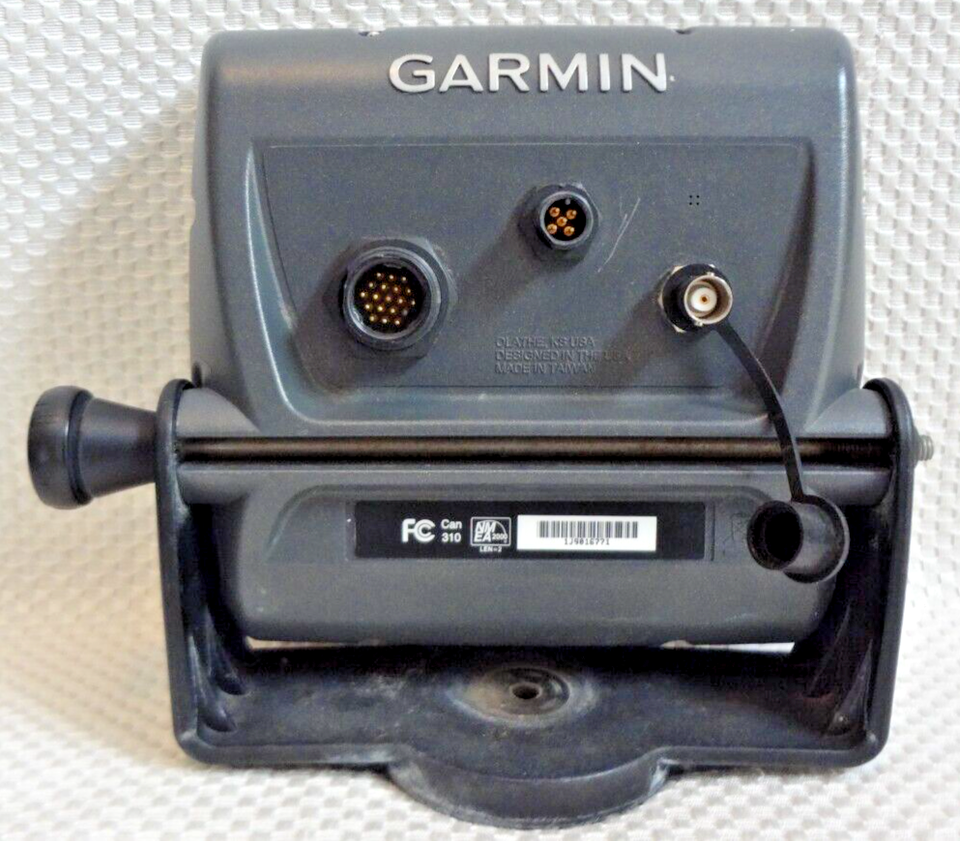 GARMIN GPSMAP 541S CHART PLOTTER FISHFINDER MARINE GPS w/ POWER CABLE