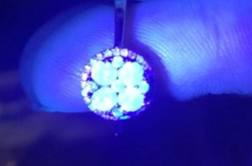 14k Solid Rose Gold And Diamond Ring - image 9