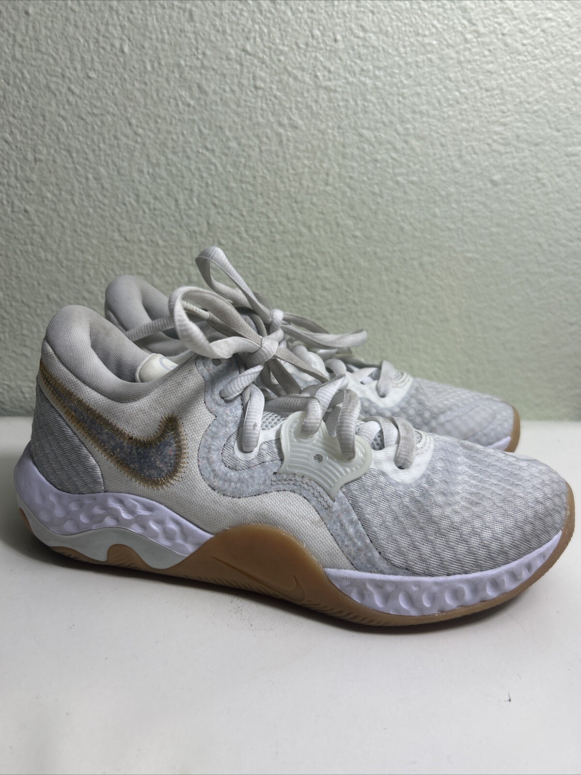 Nike Renew Elevate 2 Summit White Gum Men's Size 8 - image 1