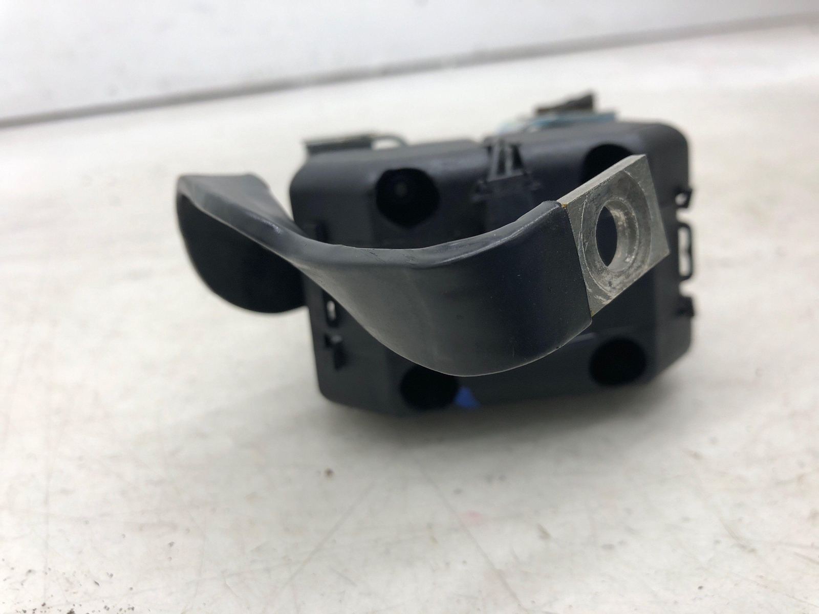 2006-2012 BENTLEY CONTINENTAL OEM BATTERY DISCHARGE RELAY SOLENOID 3D0919433