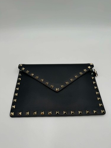 Valentino Rockstud Clutch 146386893