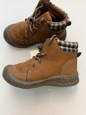 OshKosh B gosh Toddler Boots   Excellent Condition