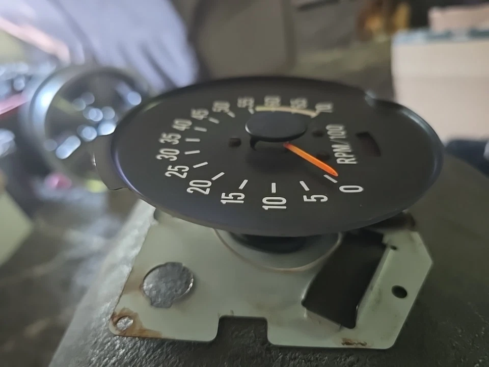 Velocímetro original 73-74 Camaro Z/28 5658154 Z28 tacómetro 6K RPM Redline ¡OFERTA REAL! Foto 3 de 4