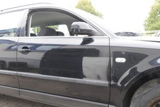 VW Passat 3B 3BG Kombi + Limo Tür vorne rechts Beifahrertür schwarz L041