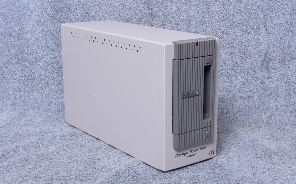 MINOLTA DiMAGE Scan Elite F-2900 Film Scanner F2900 - Image 3 of 4