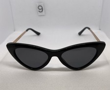 Black Retro Cat-Eye Sunglasses Sharp Winged P30383 51-19-138mm