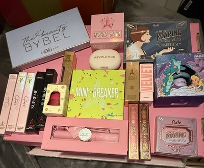 Makeup Lot 32 Piece  Bundle Jeffree Star Colourpop Revolution Beauty Creations