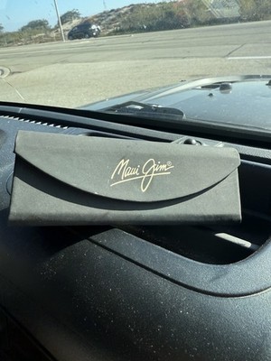 Maui Jim Women's Cat Eye Lightweight Black Sunglasses Gradient Lenses