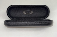 Oakley Black Authentic Clamshell Sunglasses/Eyeglasses Hard Leather Case