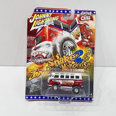 JOHNNY LIGHTNING SUPER CONVENTION VW SAMBA BUS ZINGER ''MONGOOSE'' MOC
