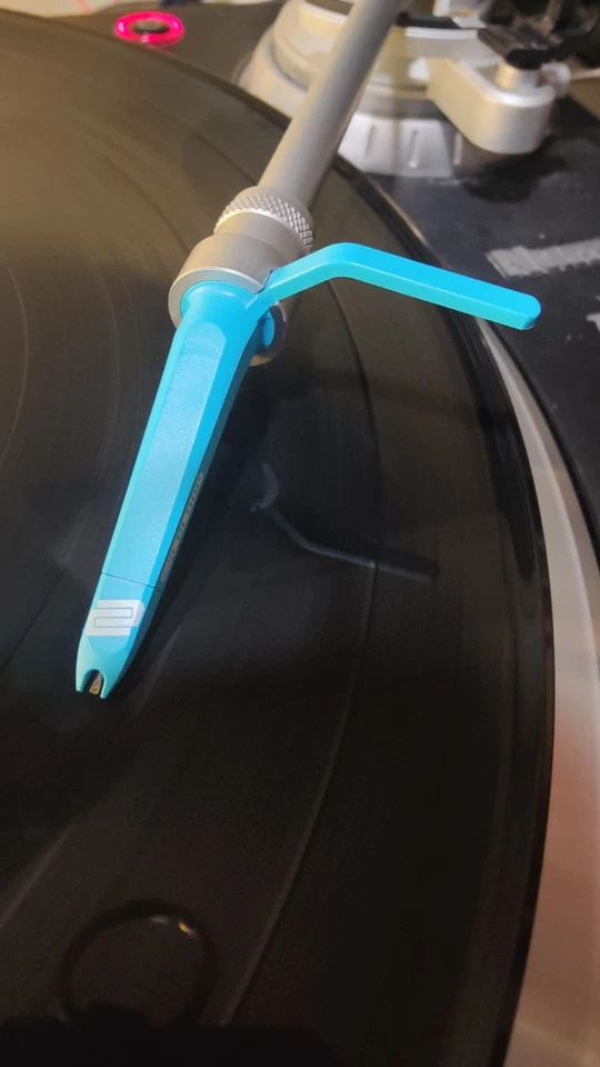 Reloop Concorde Scratch Blue DJ Cartridge By Ortofon  - Image 2 of 4