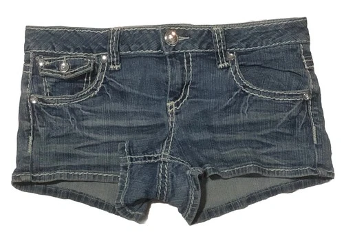 ZCO Premium Women’s Denim Thick Sewing Thread  Classic Design Shorts W32