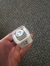 Apple iPod Shuffle 4th Generation 2GB A1373 MKM92LL/A  NEW SEALED