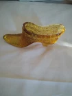 VINTAGE FENTON ART AMBER GLASS SHOE DAISY AND BUTTON PATTERN