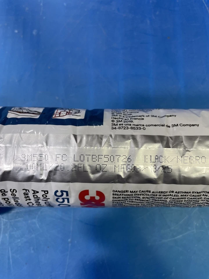 Sellador Adhesivo Poliuretano 3M 550FC, 600 ml, Curación Rápida, Negro - Lote de 3 Tubos Foto 4 de 4