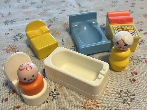 Vintage Little People Bathroom and Baby Furniture plus 2 Little People Figures