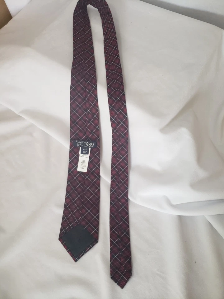 Галстук в клетку The Childrens Place для мальчиков 8–14 красный/черный/белый б/у в отличном состоянии ширина 3 дюйма длина 46 дюймов - Изображение 4 из 4