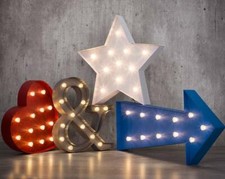Novelty Illuminated Metal Sign Light Wall Mount Heart Star & Arrow Mains Powered