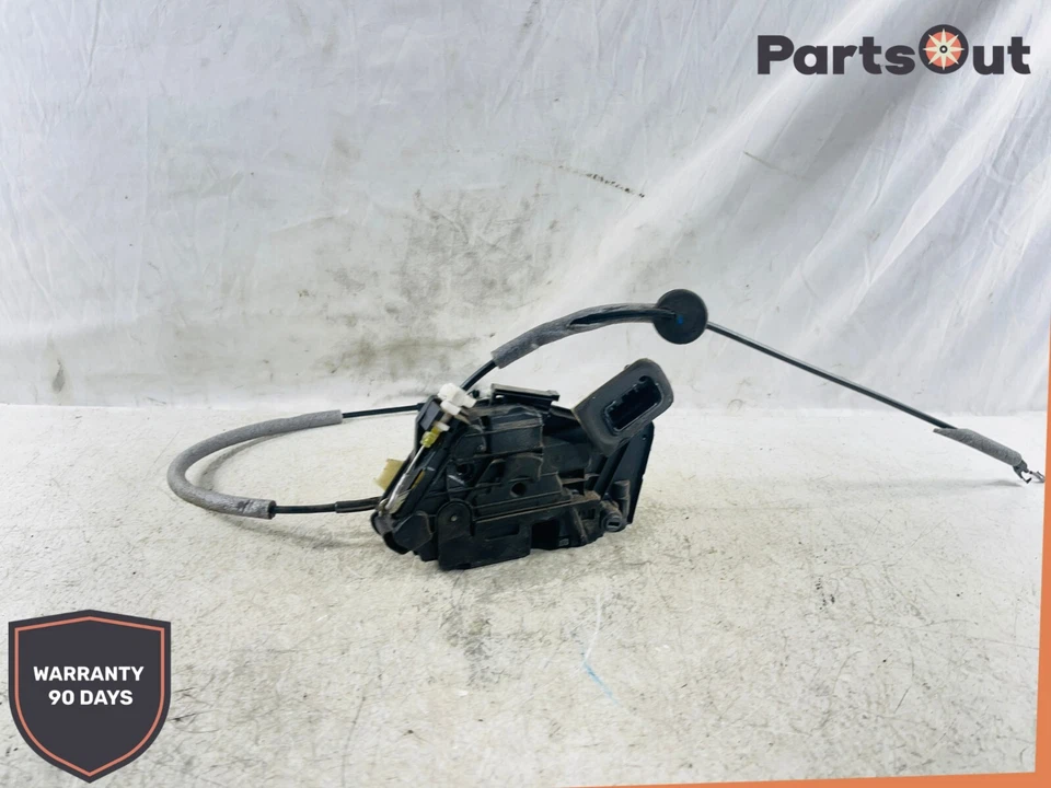 Actuador de cerradura de puerta trasera derecha Volkswagen Golf 2010-2014 5K4 839 016 OEM Foto 4 de 4