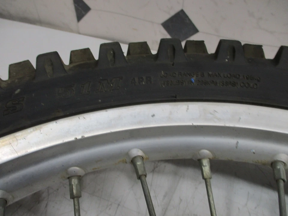 Kawasaki kx250 kx 250 1993 93 Front wheel rim tire 80/100-21 - Image 3 of 4