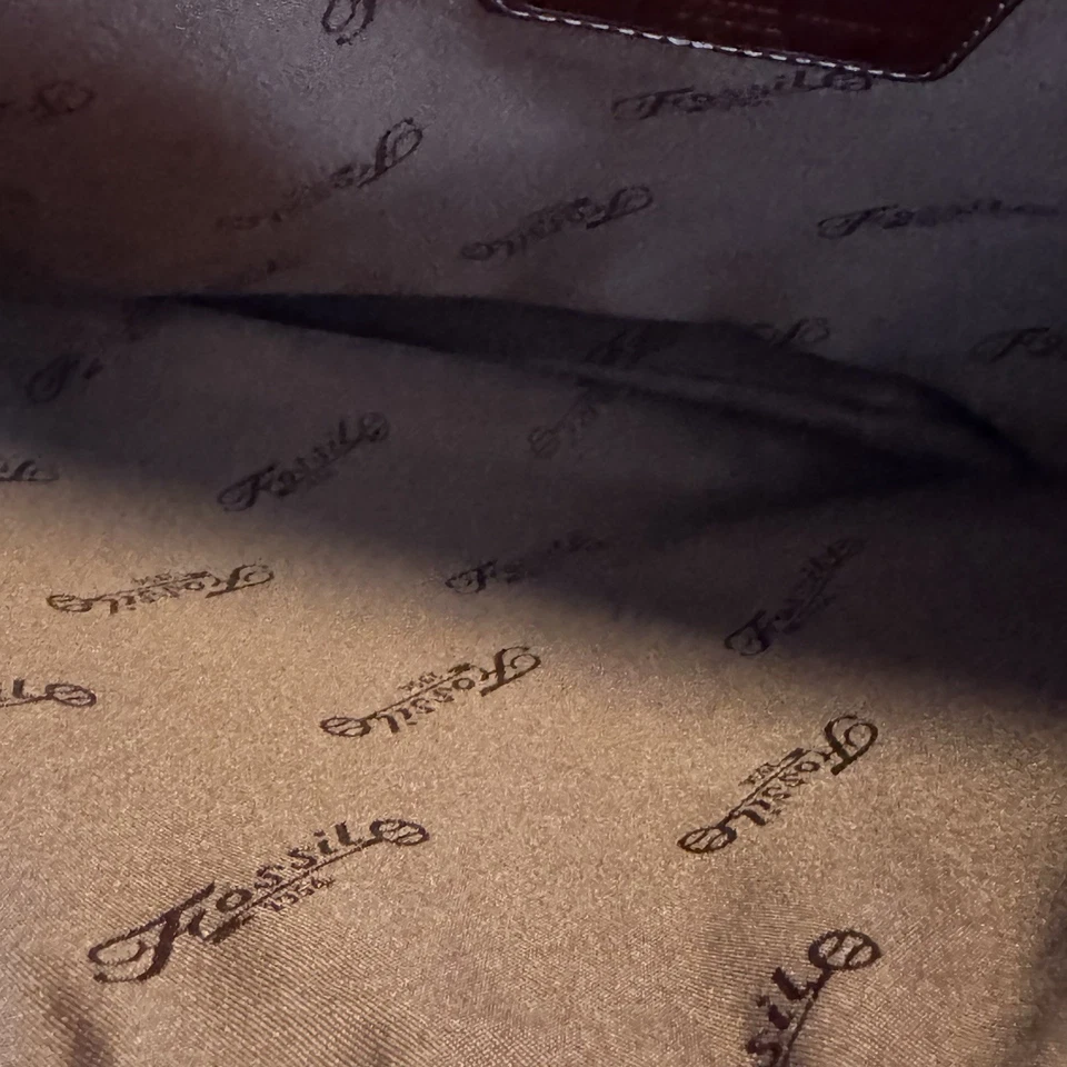 Fossil Vintage Brown Leather Tote Shoulder Bag Distressed - Image 4 of 4