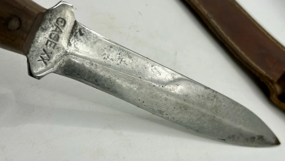 Cuchillo Mid Century CASE XX Doble Borde “Pegatina Cerdo” Daga Funda Org Usado Foto 3 de 4