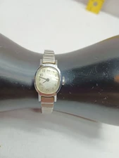 Woman’s Vintage Timex Watch(Untested)