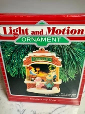 1987 Hallmark Kringles Toy Shop Keepsake Ornament Magic Light and Motion