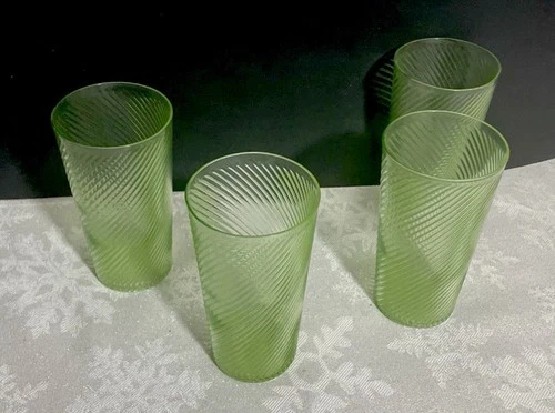 (4) Vintage 30’s Federal Glass corded Optic Highball Glasses Green Pristine A++