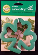 Shamrock Comfort Grip Cookie Cutter 4 2310 648 Wilton For Sale