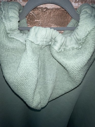 American eagle Textured Oversized zip up hoodie L/XL OLIVE GREEN NWOT AE WOMEN'S - Picture 3 of 6