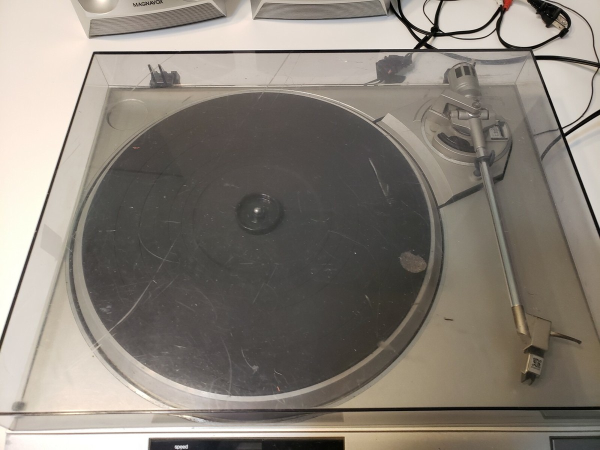 Vintage Technics SL-QX200 Quartz Direct Drive Automatic Turntable