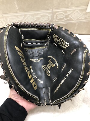Mizuno MZC-1060 Boys Tough Tight Fit 32” Baseball Catchers Mitt