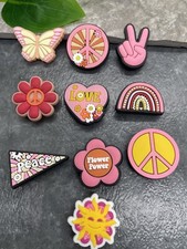 10 PC 1  Cartoon Peace Love Shoe Decoration Charms-Clogs Jigs Bubble Slide B1522