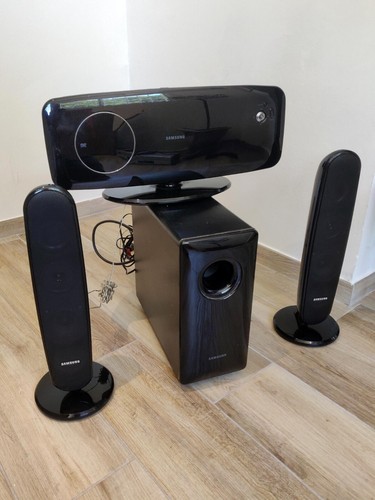 Home cinema SAMSUNG HT-Q100 N - Radio DVD 5.1 - Testé fonctionnel - Foto 2 di 12